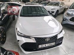 تويوتا أفالون